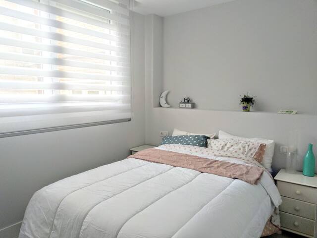 Apartamento nuevo cerca del centro, playa y metro