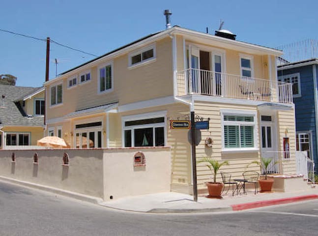 357CL: Most Popular 5bd home in Avalon!