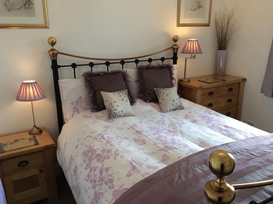 Comfortable king sized bed