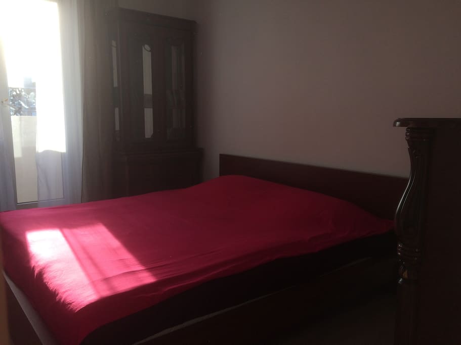 King size bed