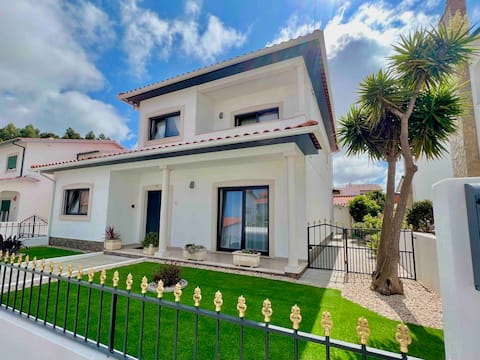 -Luxurious and peaceful vacation home-