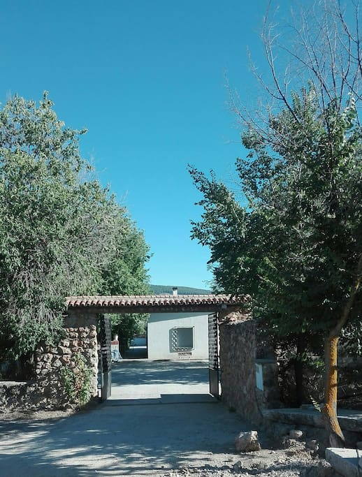 La entrada de la finca