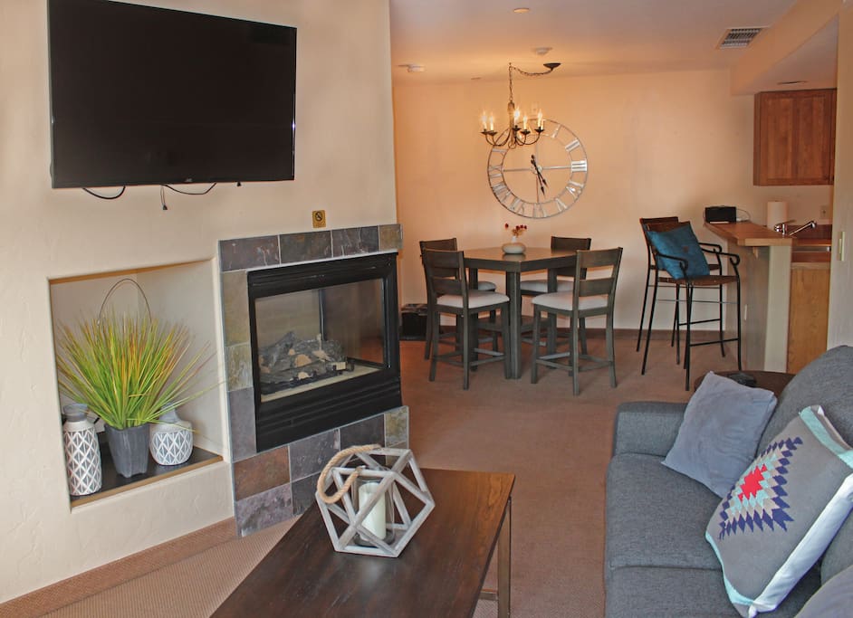 Living Room: Fireplace, Cable TV, WIFI, Sleeper sofa.
