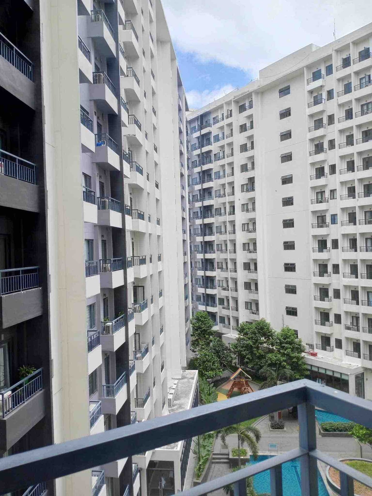 Spring Residences - Hotels for Rent in Parañaque, Metro Manila ...