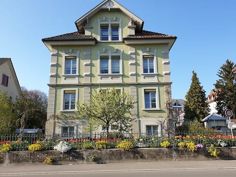 "Säntis", ruhige Lage, freundl. Zimmer ", seenah