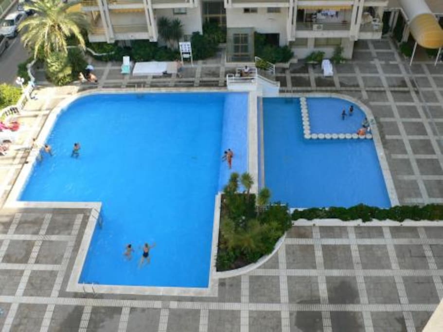 Piscina privada para el complejo Novelty