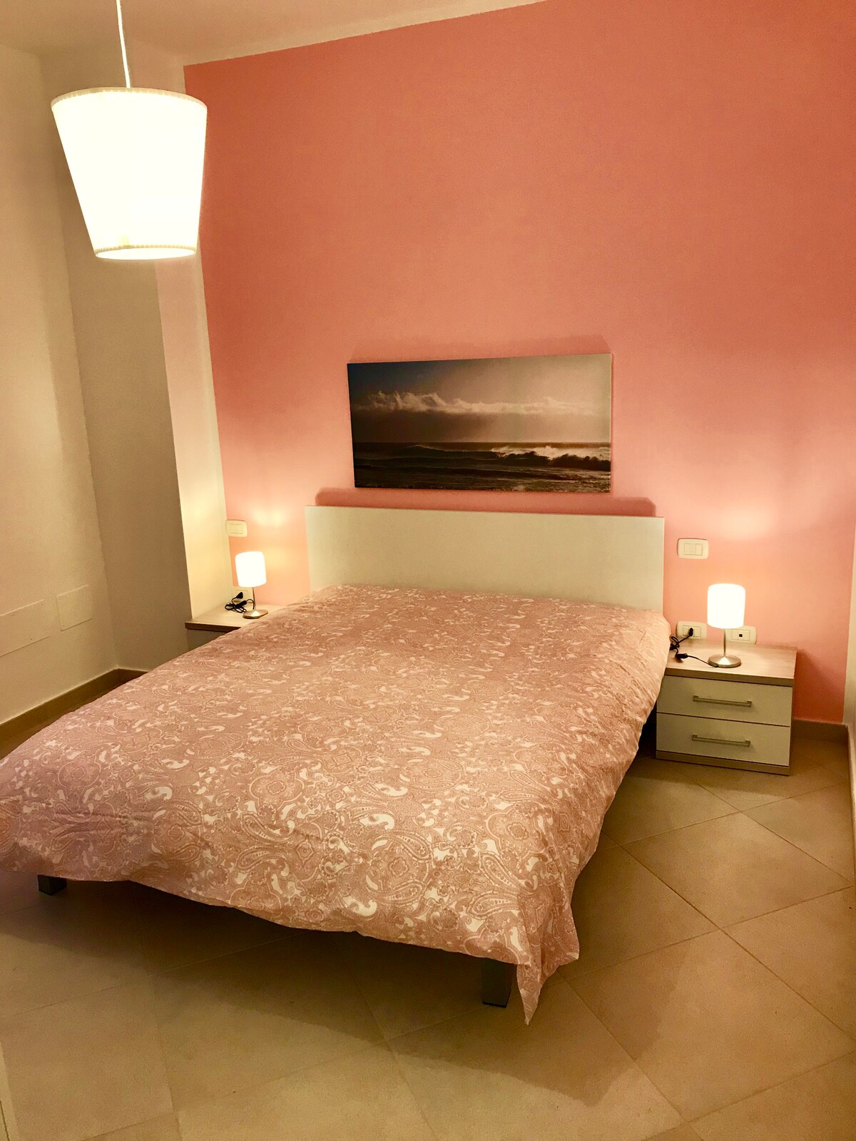 Roze kingsize kamer