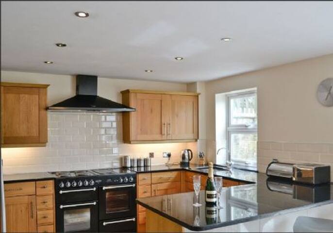 Corner Cottage Pillowell Forest Of Dean Cottages For Rent In