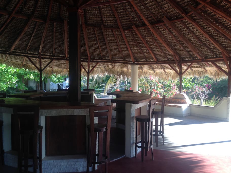 Bar de la terrasse de 130 m2