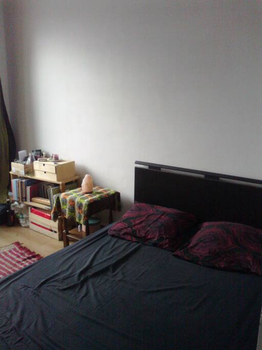 lit deux places dans la chambre à l'étage