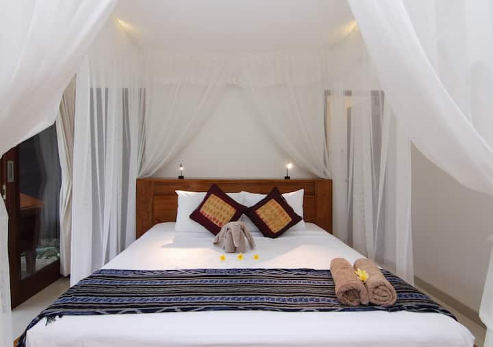 Стая с двойно легло