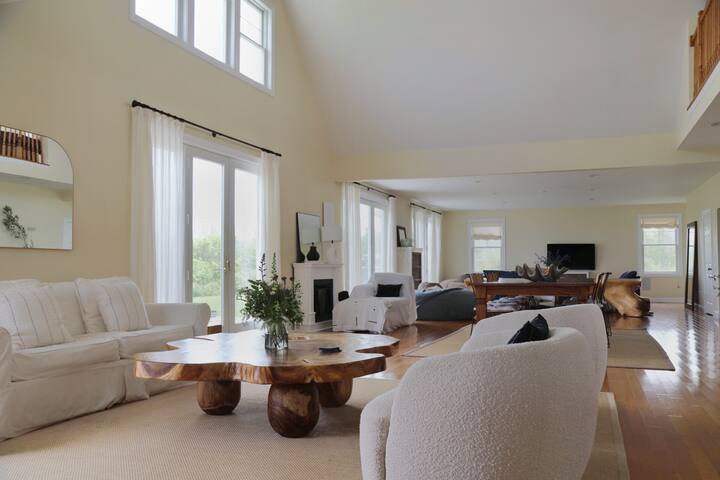 MyLife House – Beautiful Ocean Views – Central Air gallery image 5