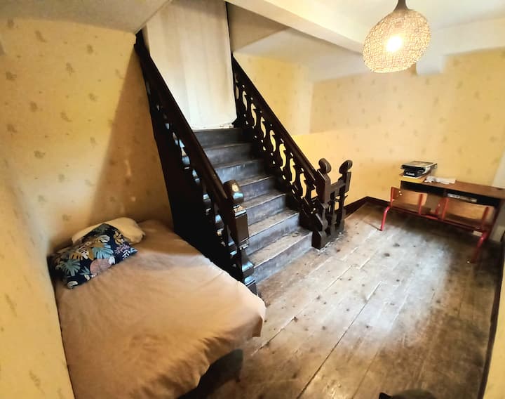 საძინებელი 3