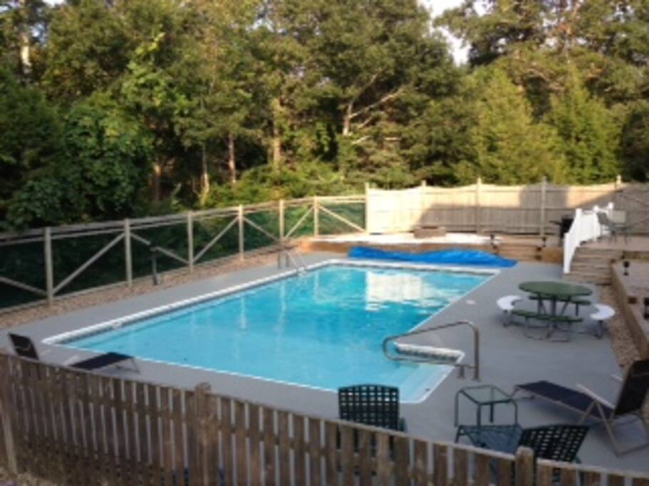 pool
