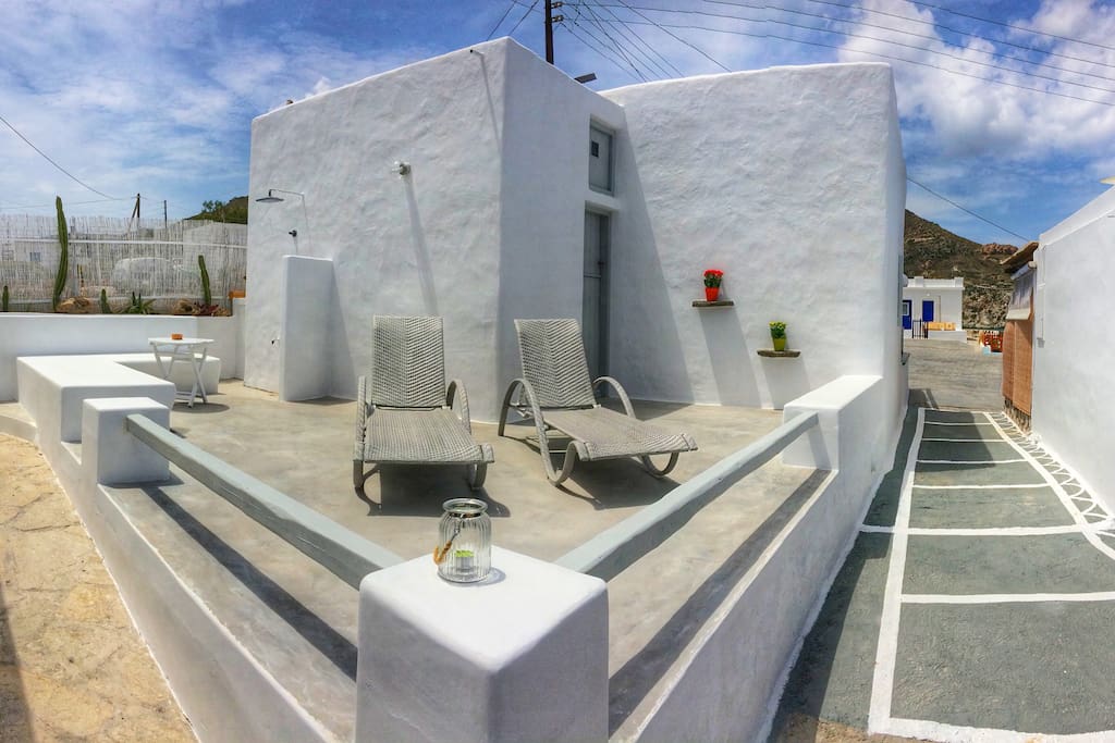Second veranda with loungers