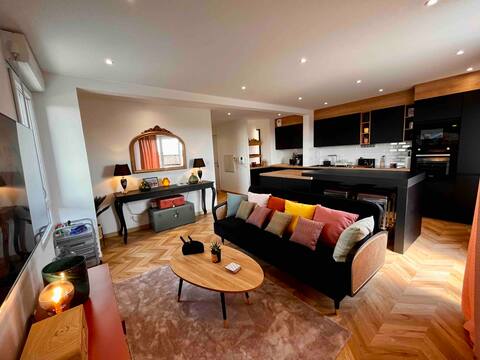 Colorful apartment with panoramic view