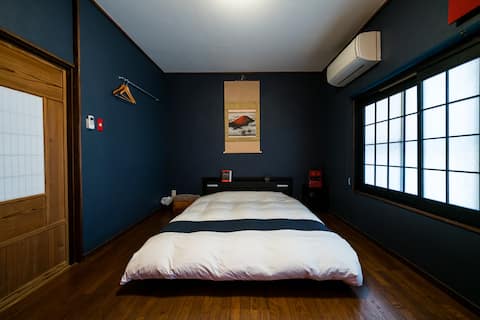 Spacious, Traditional House +parking