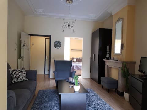 3303 Wonderful apartment downtown Utr. Canal Side