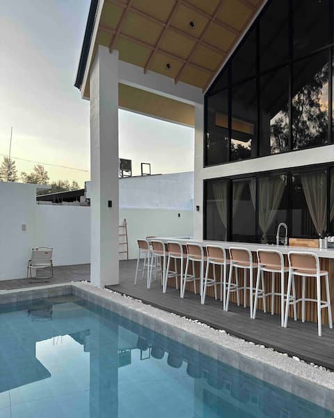 Aoamis at Liwa | a Loft-type Beach House Villa
