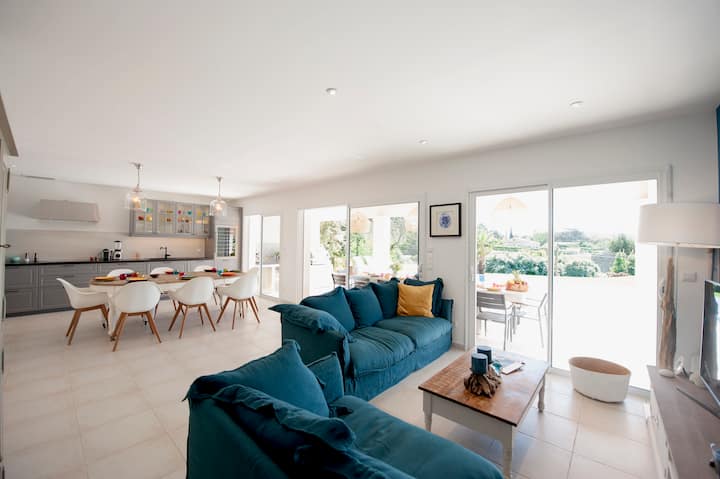 Villa Naamourade, Heated Pool, In Plan De La Tour. - Le Plan-de-la-Tour