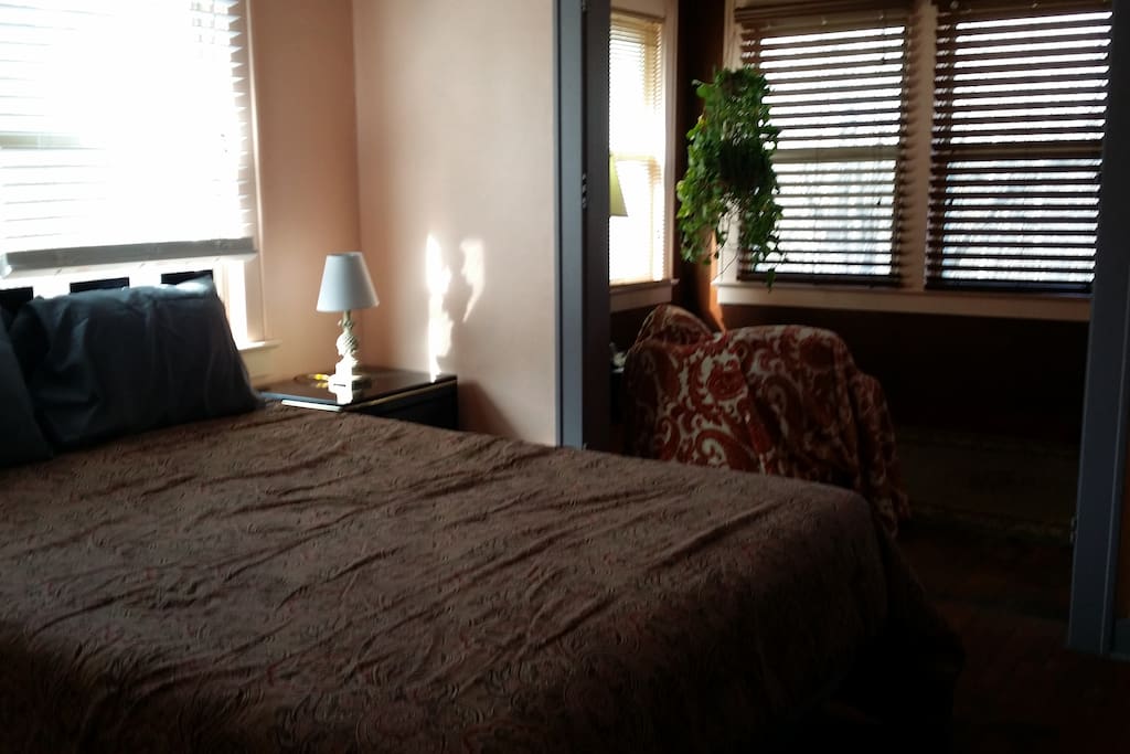 Master Bedroom/Sitting Room