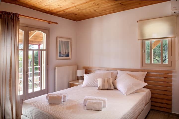 Ორადგილიანი საწოლი 1.60მ 2,00მ A/C