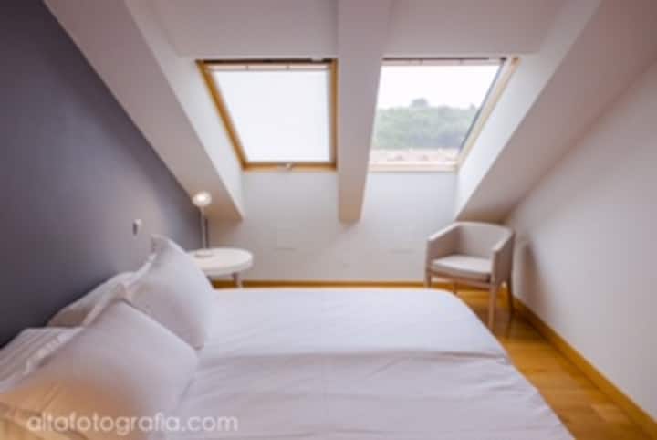 3 Slaapkamers met 2 90 bedden 