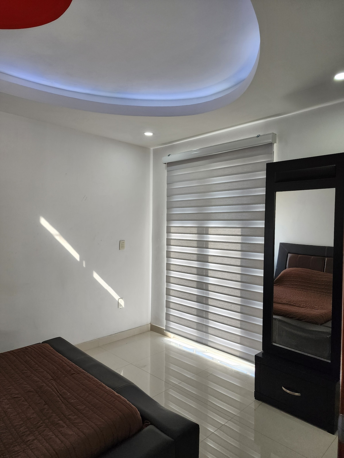 غرفة النوم 1