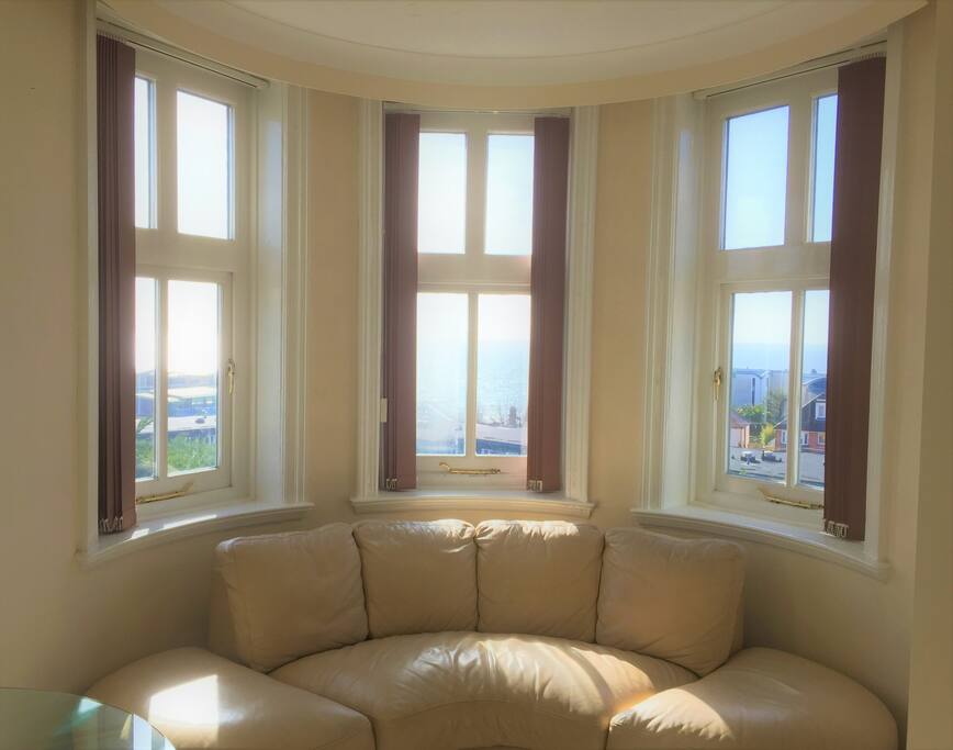 Stunning Sea Views From Turret