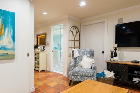 Top Airbnb: Beachfront Basement right on Spanish Banks beach in West Point Grey