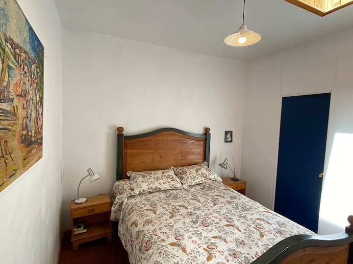 Chumba cha kulala cha 2
Bed Queen kilicho na Kabati