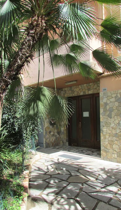 ingresso alla casa