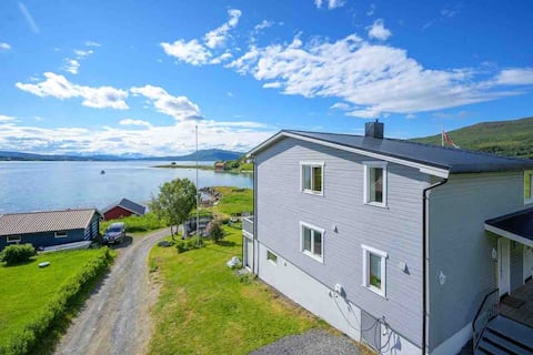 Entire house with stunning view