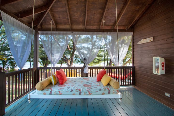 Airbnb Cayman Islands Vacation Rentals Places To Stay