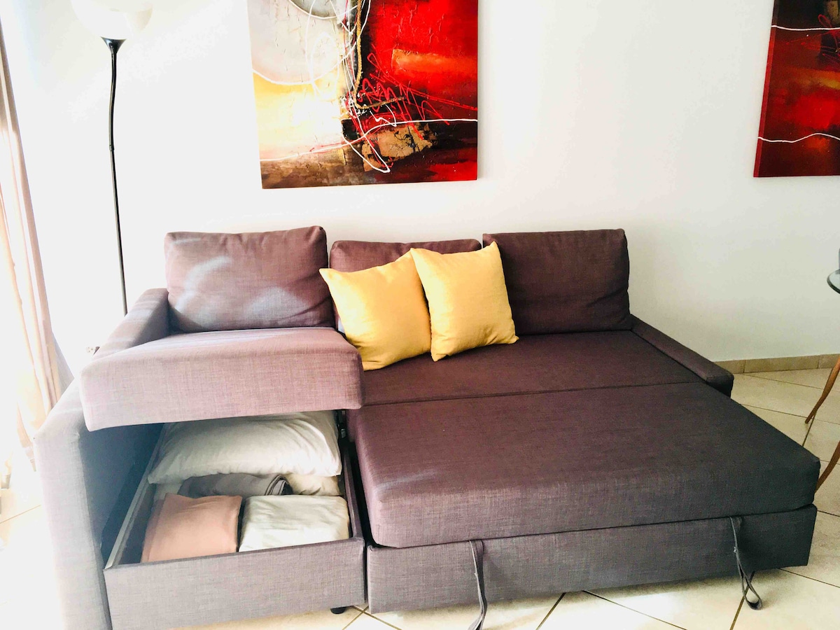 Successful Airbnb property: Cozy, Oceanview 1 Bedroom Apartment in Carolina