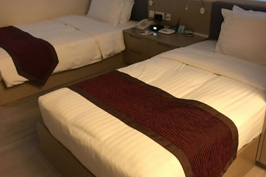 Premier Twin Room