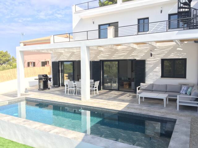 Entire home with 3 bedrooms in Llucmajor - Wonderful seaview in quiet location near palma