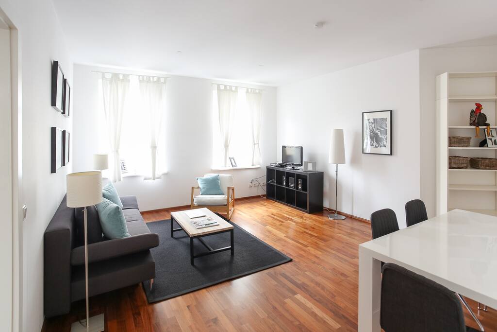Wohnzimmer / Living room