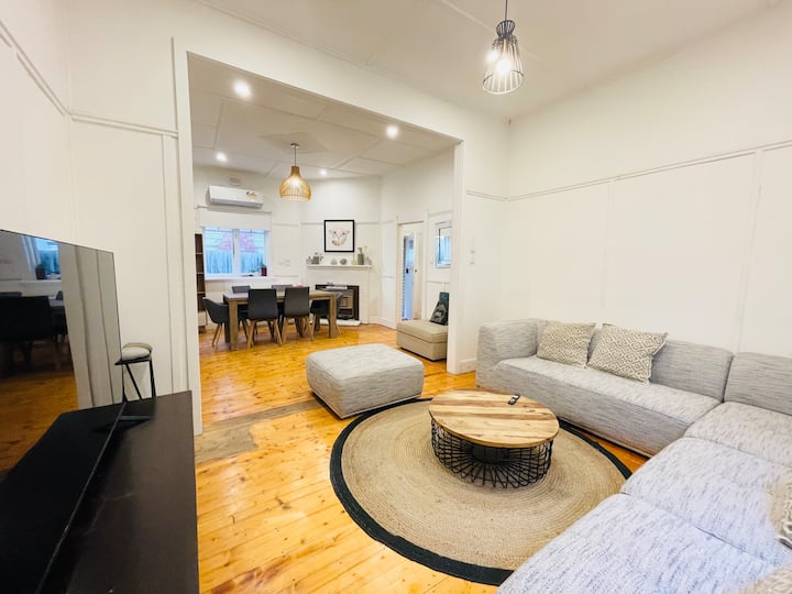 D114 Victorian Central Stay 3 Bedrooms Sleeps 13 - Tottenham