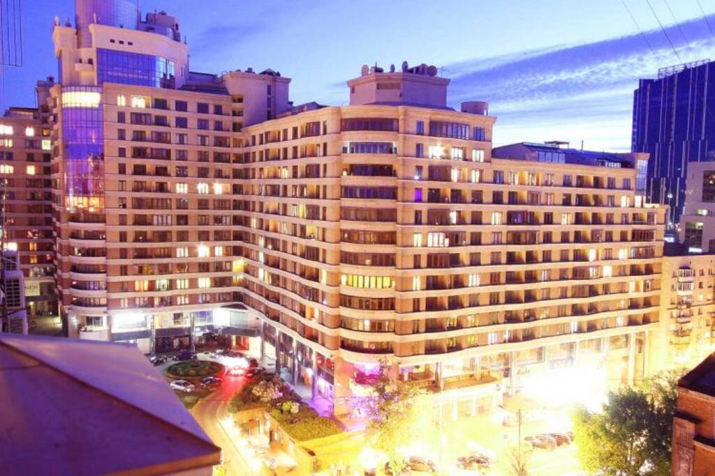 Residential complex "Diplomat Hall" - This is one of the largest residential complexes built on the territory of Ukraine at present, unique in its engineering and technical equipment.