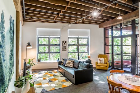 Tree Top View Warehouse Apartment