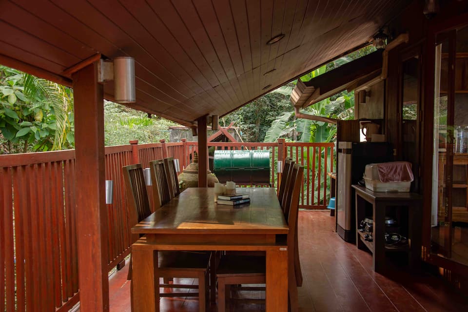 ChomView, two cabins on a tea plantation, Chiang Dao, Chiang Mai, Thailand, photo 10 of 10