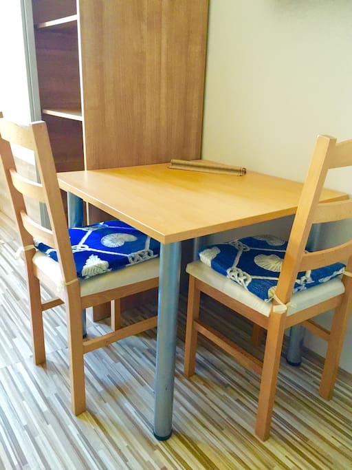 Seating area for breakfast, lunch and dinner.