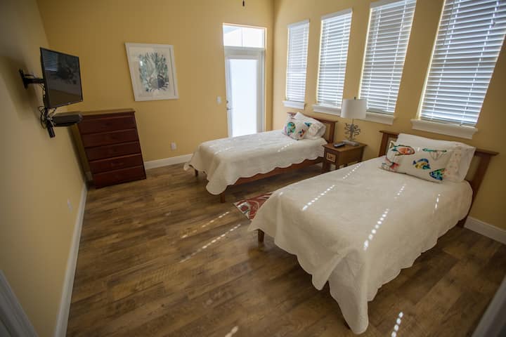 Vitanda viwili - SOL