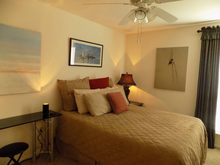 PRIVATE SUITE