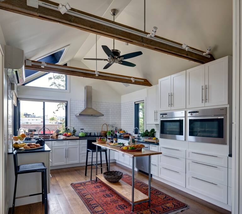 Cozy Federal in downtown Hudson Houses for Rent in Hudson, New York