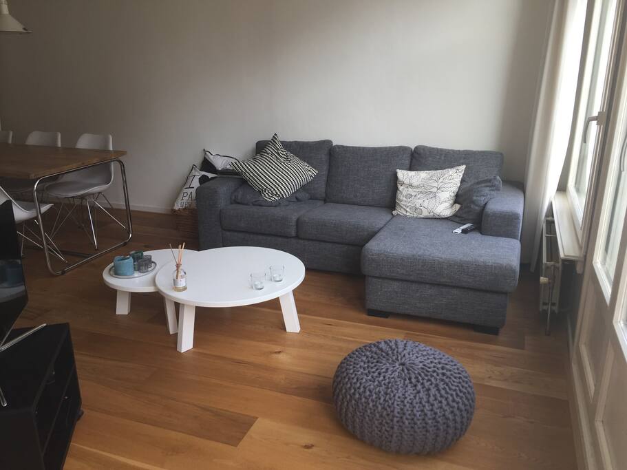 Living room 2/3