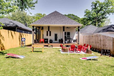 Popular Airbnb listing: Fenced backyard+Pool Table+Grill+Good Times in Mozley Park