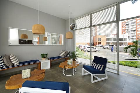 Anuncio de Airbnb popular: LUXURY APARTMENT SOUTH OF THE CITY OF CALI en Lili