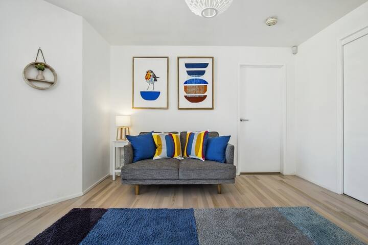 BLAIRGOWRIE POOLSIDE….resort style living gallery image 5